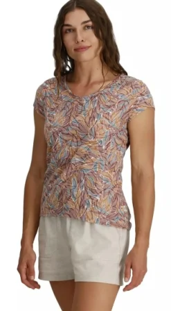 Featherweight Tee Women Wild Rhubarb