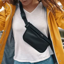 Hermetic Sling Bag Black