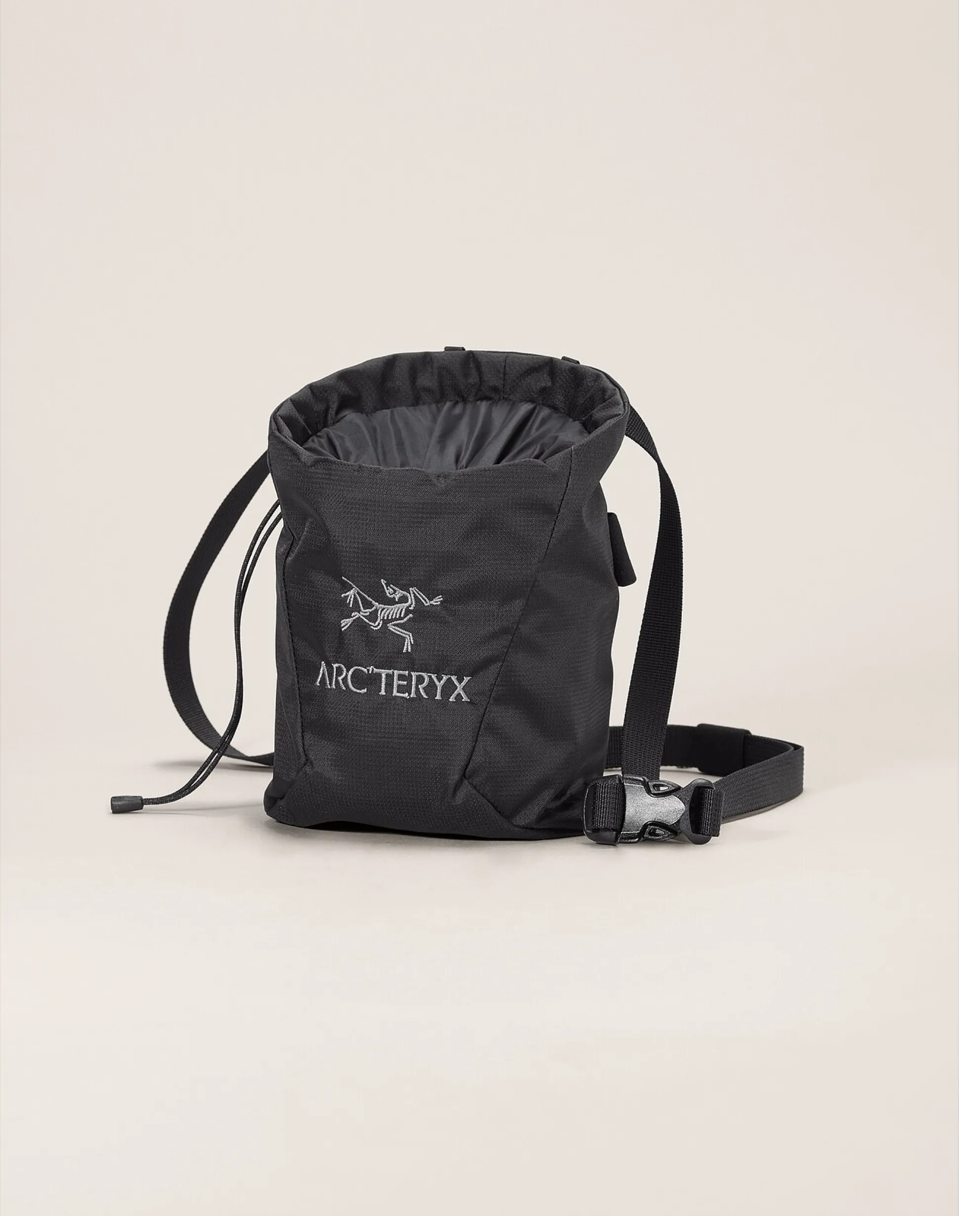 Ion Lightweight Chalk Bag Black