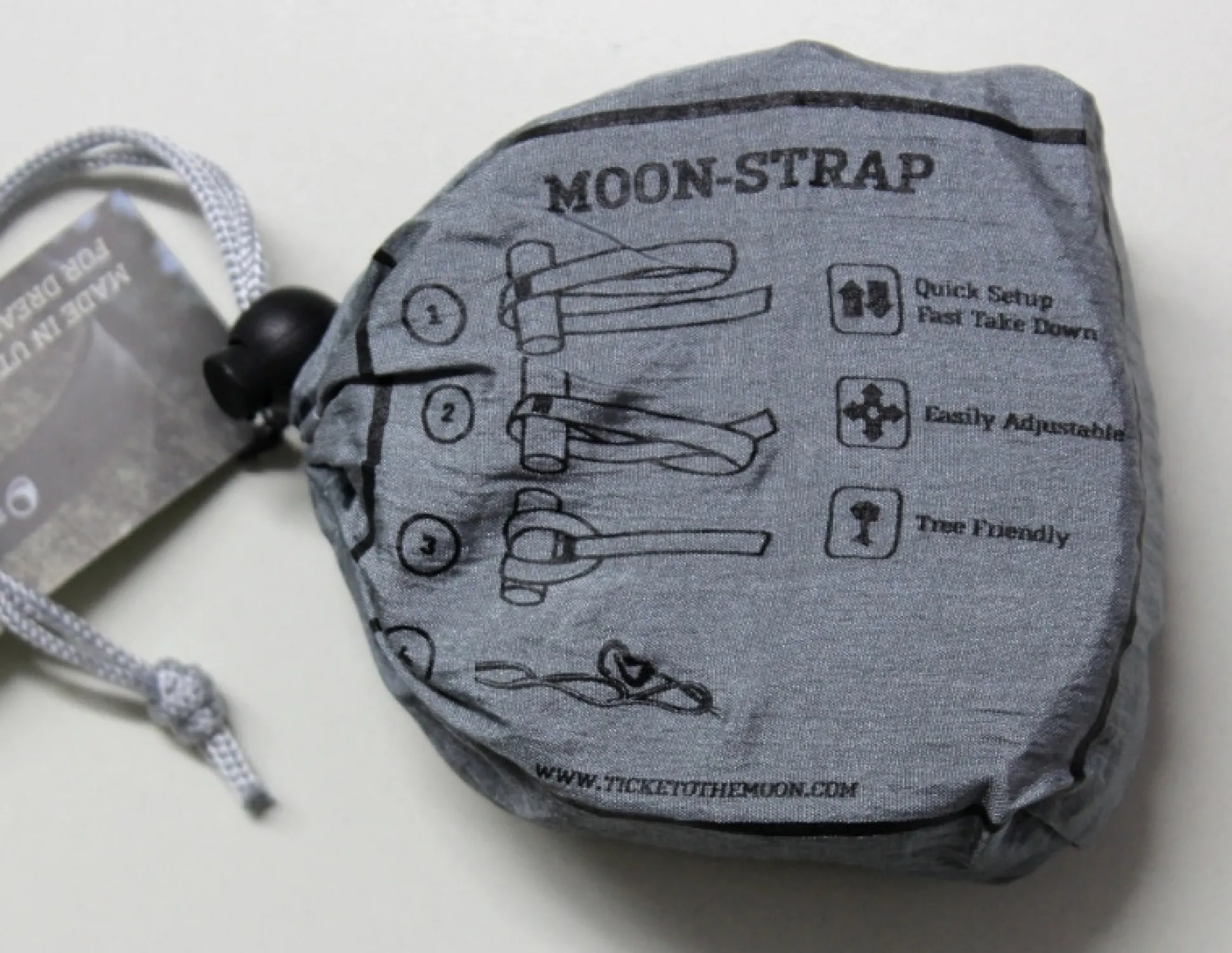Moonstrap