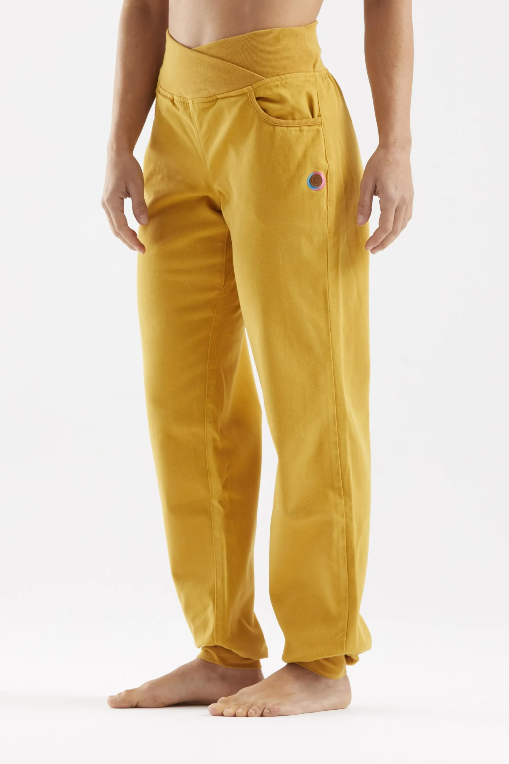 Olivia Woman - Curry