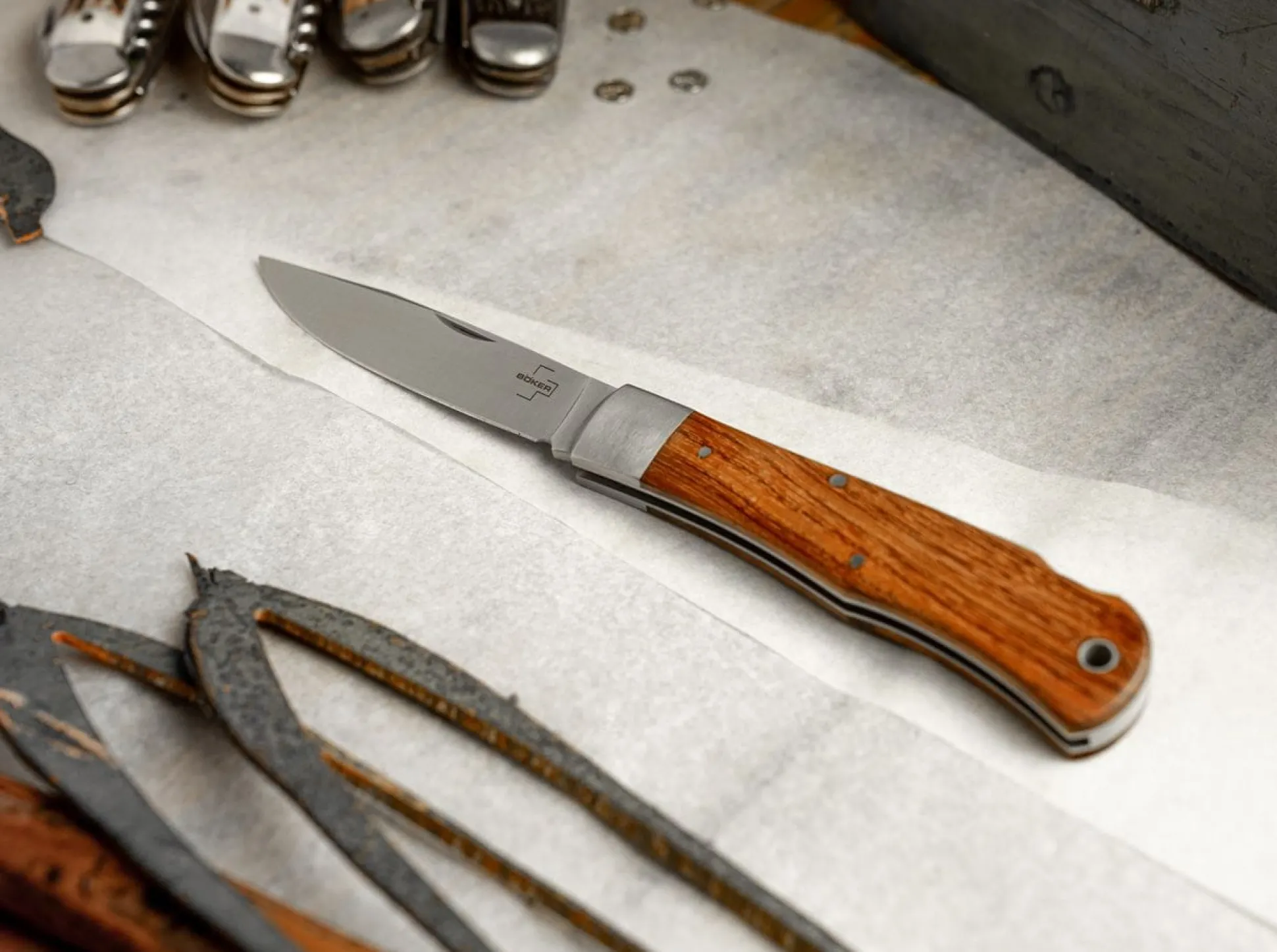 Plus Lockback Bubinga