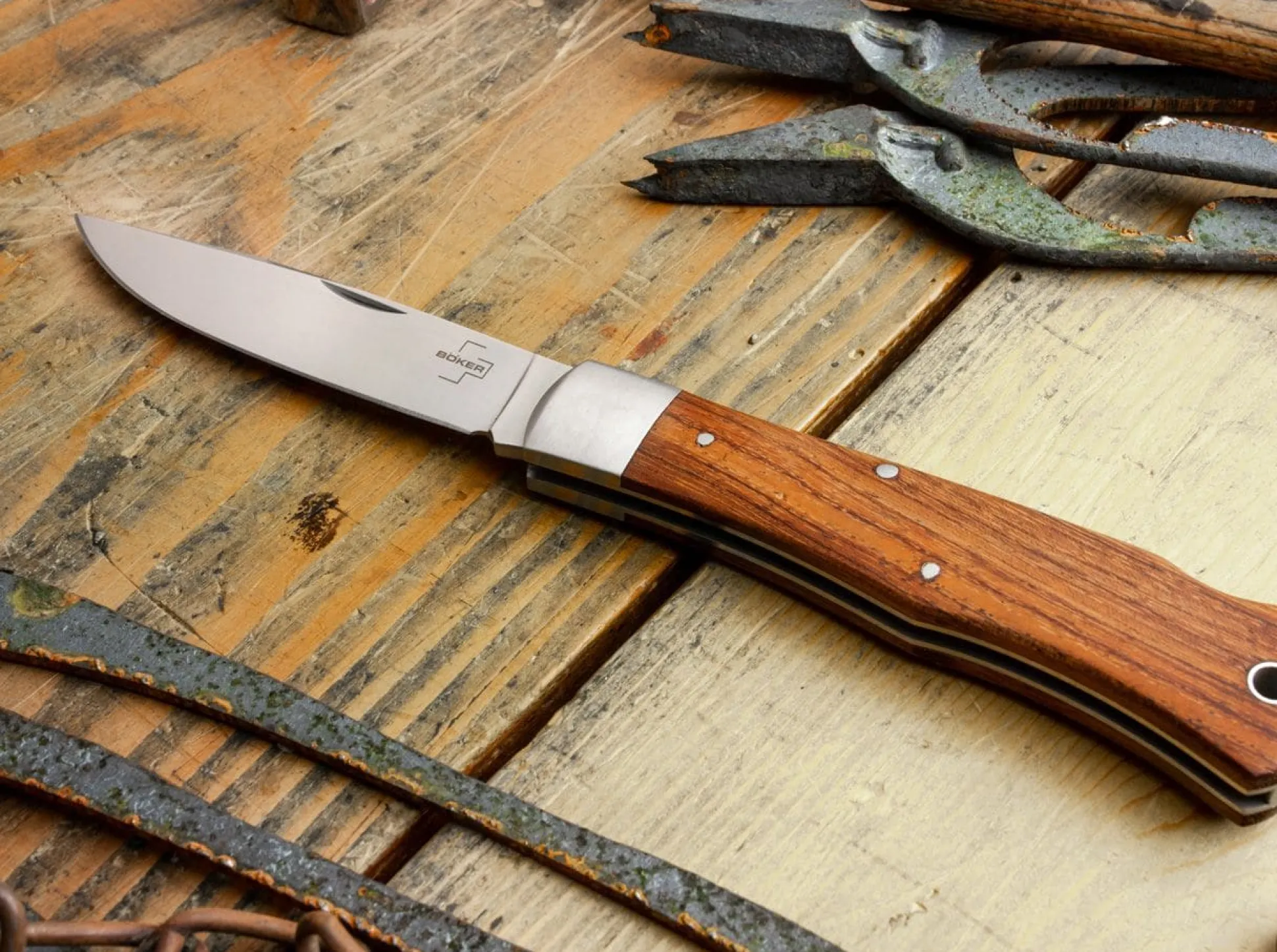 Plus Lockback Bubinga