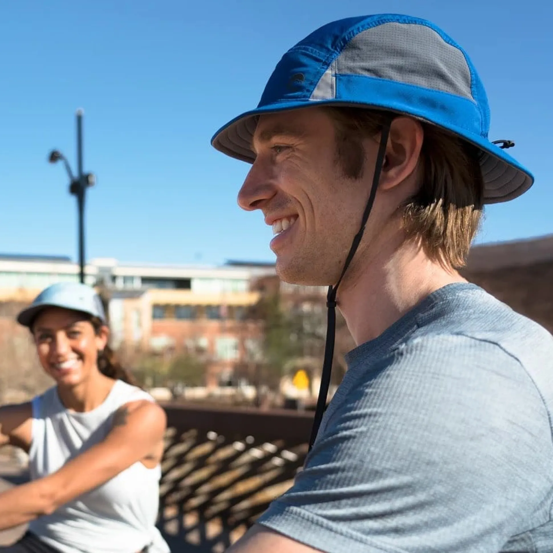 Vaporlite Tempo Bucket-Black